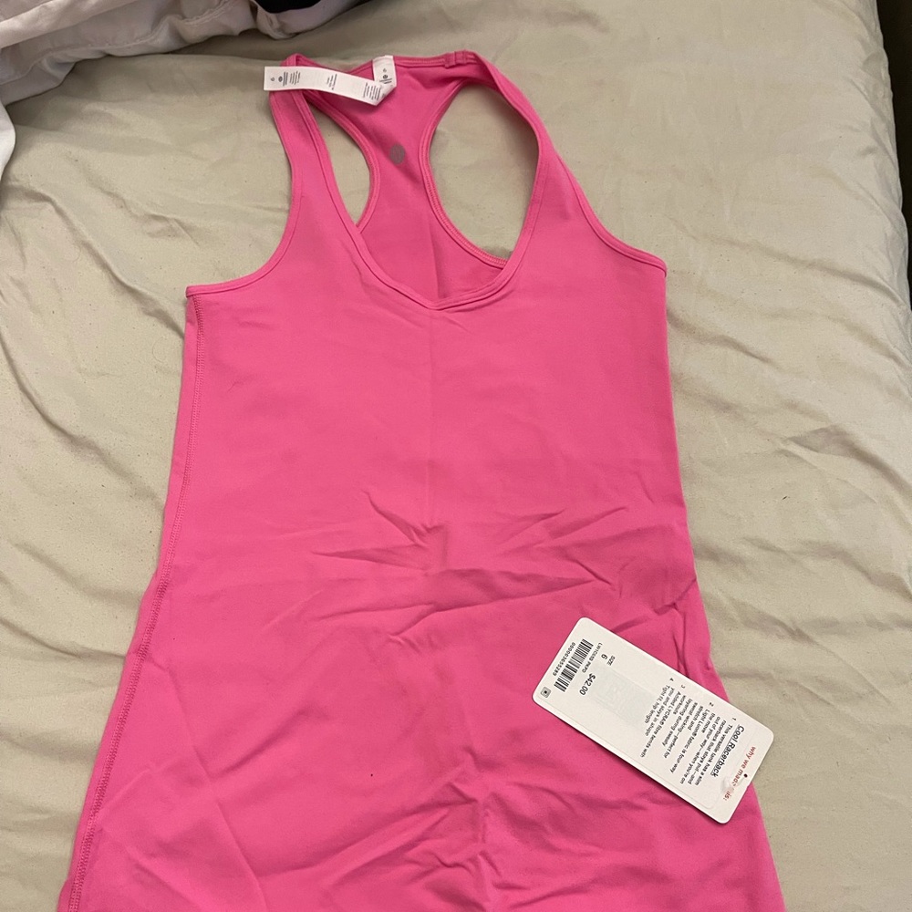 Lululemon tank top